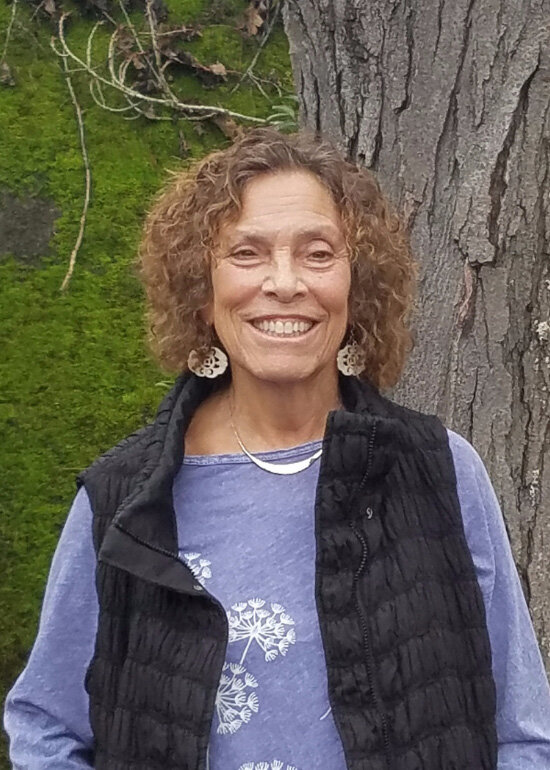 Headshot of Sally Baker, a watercolor artist in California